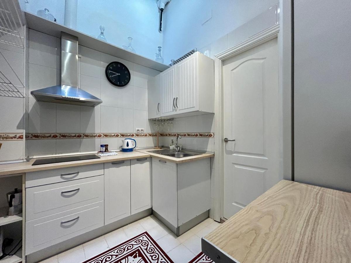 Home In Seville V33-B المظهر الخارجي الصورة