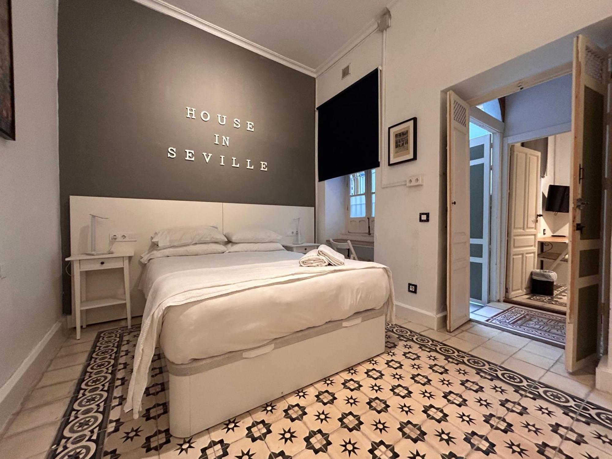 Home In Seville V33-B المظهر الخارجي الصورة