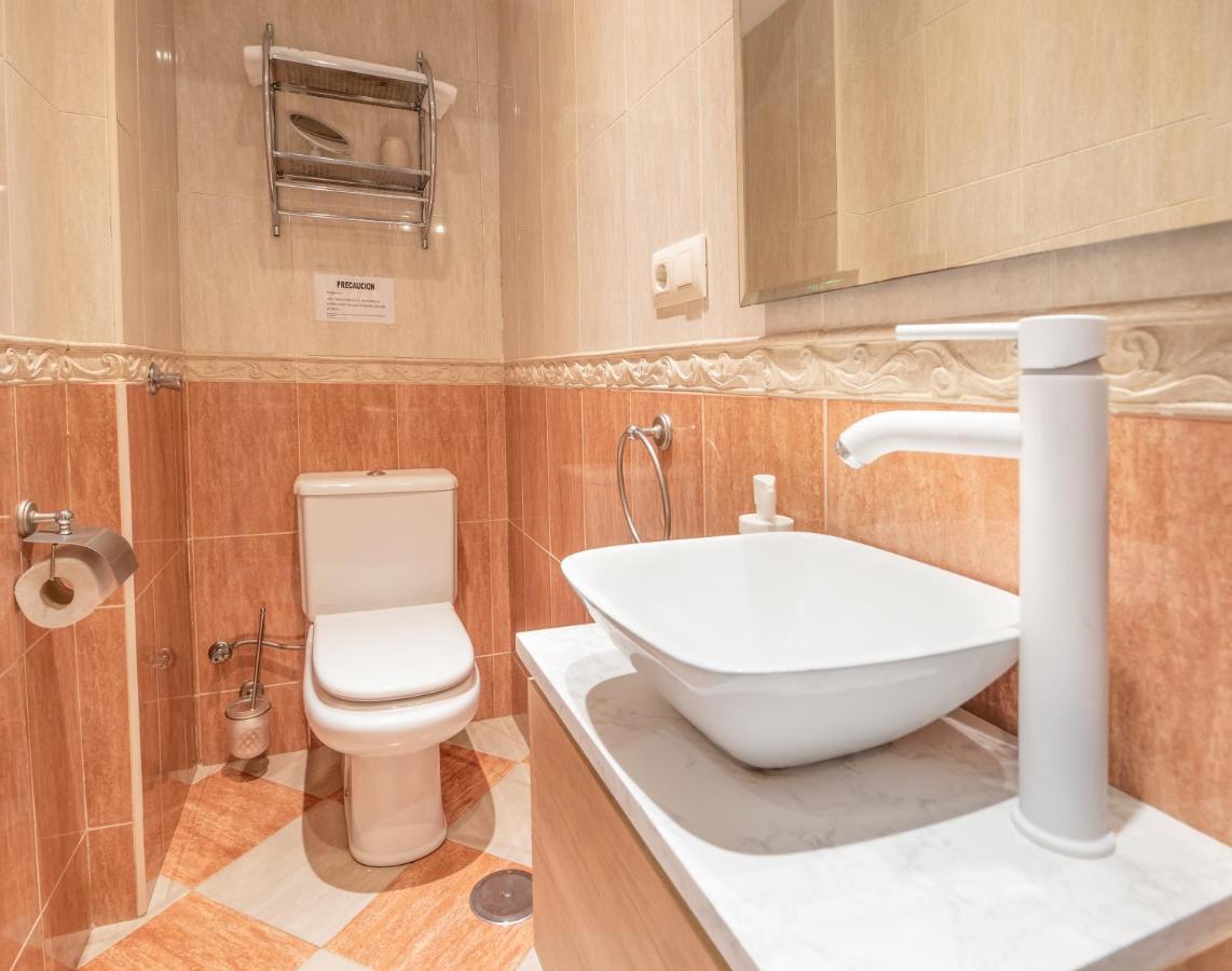 Home In Seville V33-B المظهر الخارجي الصورة